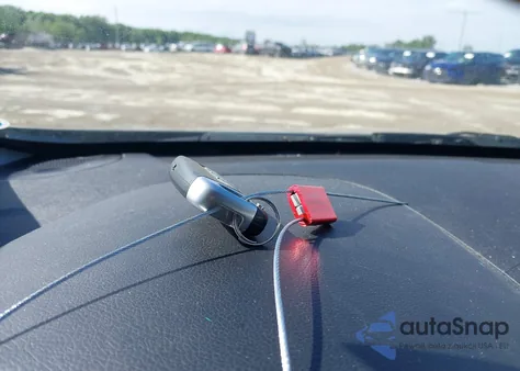 2011 Hyundai Sonata Limited z USA, uszkodzony, nr VIN 5NPEC4AC7BH018000